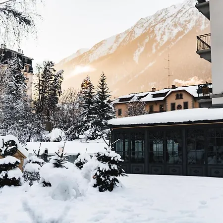 Szálloda Mont-blanc 5*