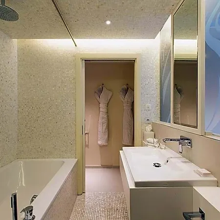 Hotel Mont-blanc 5*