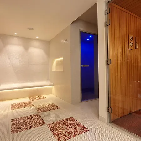 Mont-blanc Hotell 5*