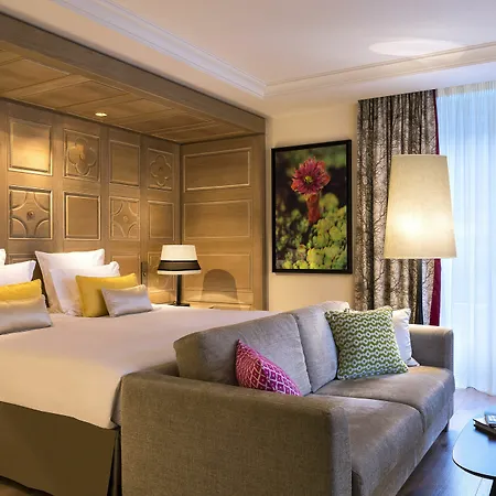 Hotell Mont-blanc 5*